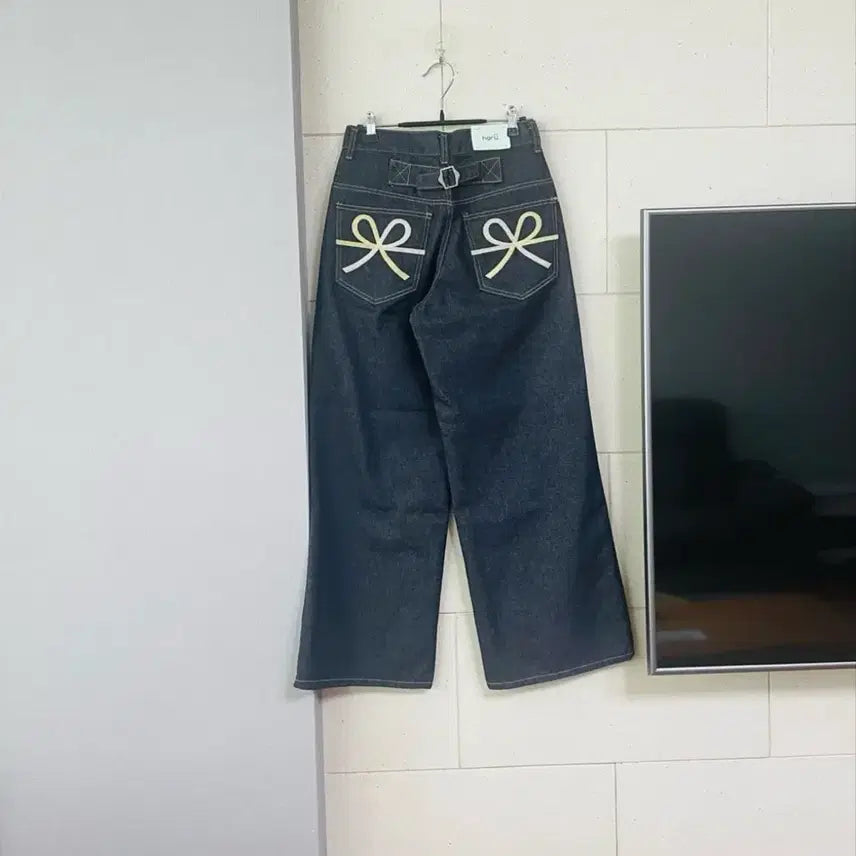[BUNJANG] Backpoint Ribbon Raw Wide Denim Pants (S) / 빽포인트 리본 생지 와이드 데님 팬츠(S)새상품