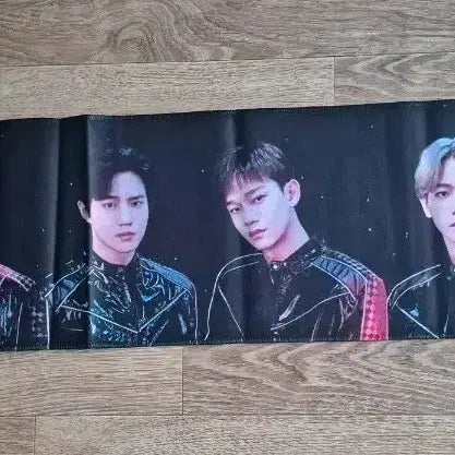 [BUNJANG] EXO PLANET #5 Concert Poster / EXO 엑소 PLANET #5 천 포스터 팝니다