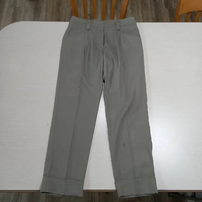 [BUNJANG] MAGNMAG Chino Pants Khaki Cotton Blend Size 27-28 / 27-28 MAGNMAG Kor 봄여름용 치노 카키 28-953