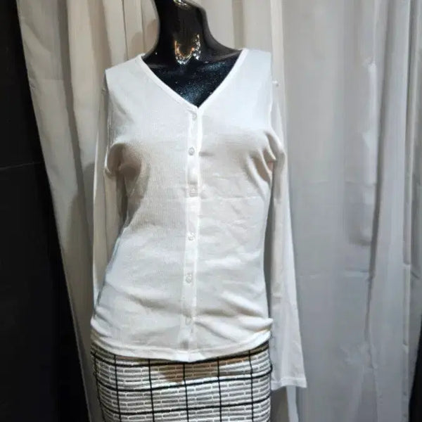[BUNJANG] Ribbed White Cardigan / 골지 화이트 가디건