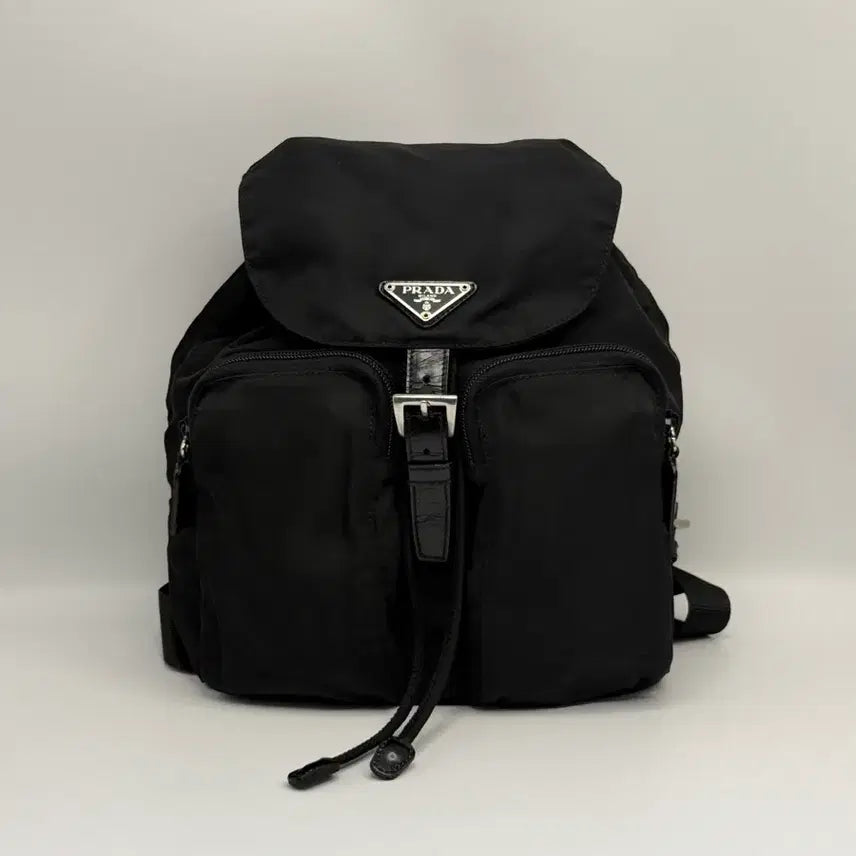 [BUNJANG] Prada Small Two Pocket Nylon Backpack / [정품보증서] 프라다 투포켓 나일론 백팩 스몰
