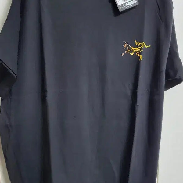 [BUNJANG] Arc'teryx T-Shirt Black / 아크테릭스 반팔티 블랙