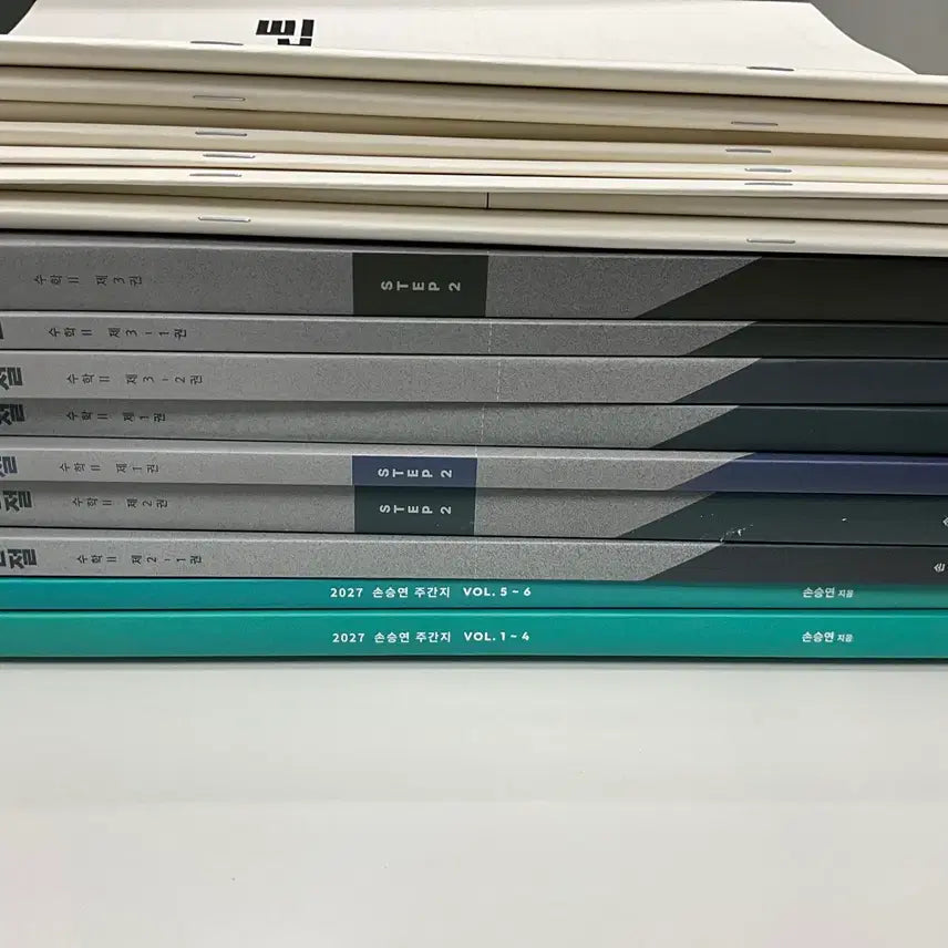 [BUNJANG] Son Seung Yeon T - Summer Semester - Full Set (Upper Semester) / 손승연T 재종 상반기 전권