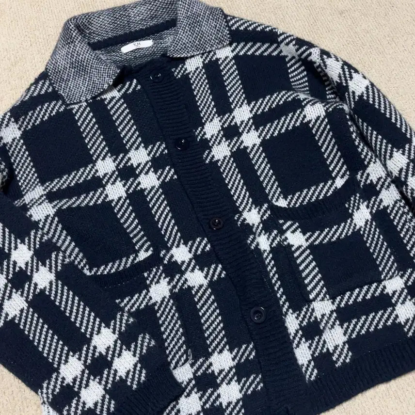 [BUNJANG] Navy Check Cardigan / 네이비 체크 가디건