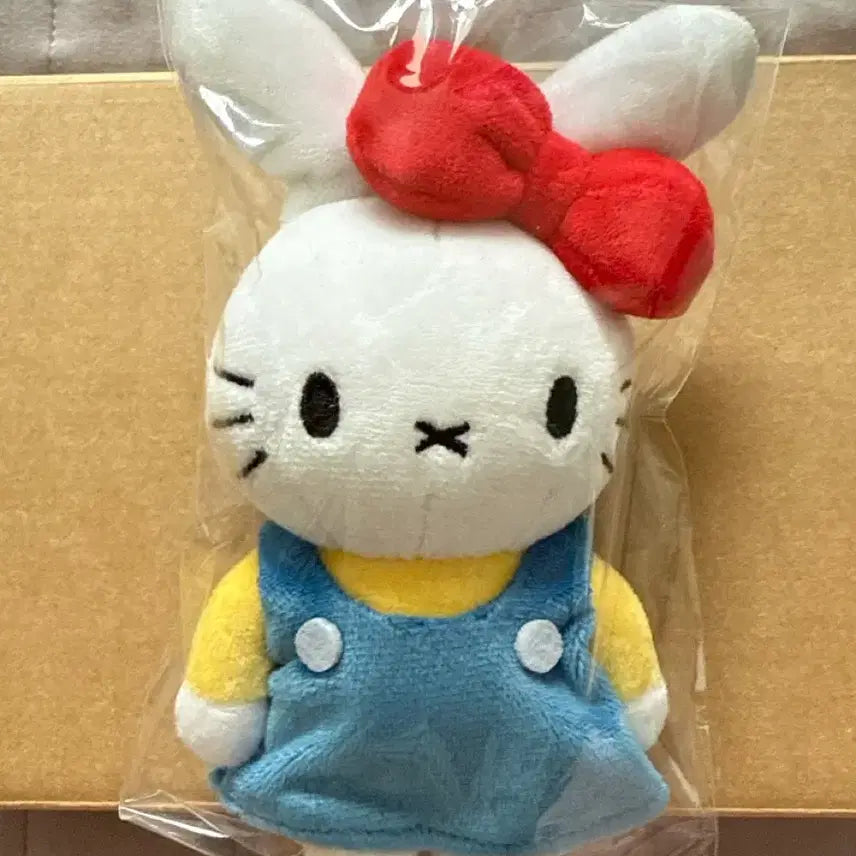 [BUNJANG] Miffy x Kitty Plush Toy / 미피키티 새상품