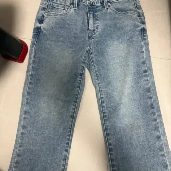 [BUNJANG] Guess Denim Jeans / 게스 청바지