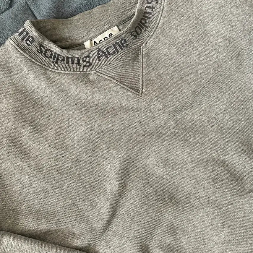 [BUNJANG] Acne Studios Flawed Logo Sweatshirt M / [M] 아크네 스튜디오 플로고 맨투맨