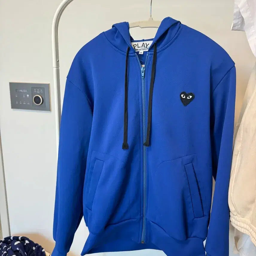 [BUNJANG] Comme des Garçons Heart Appliqué Hoodie / 꼼데가르송 하트 와펜 후드집업