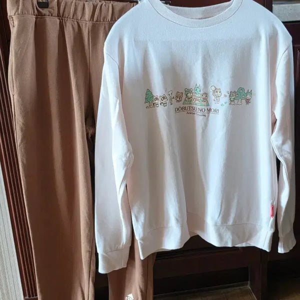 [BUNJANG] Nintendo Animal Crossing Long Sleeve Pajama Set / 닌텐도샵 동물의 숲 잠옷 판매합니다