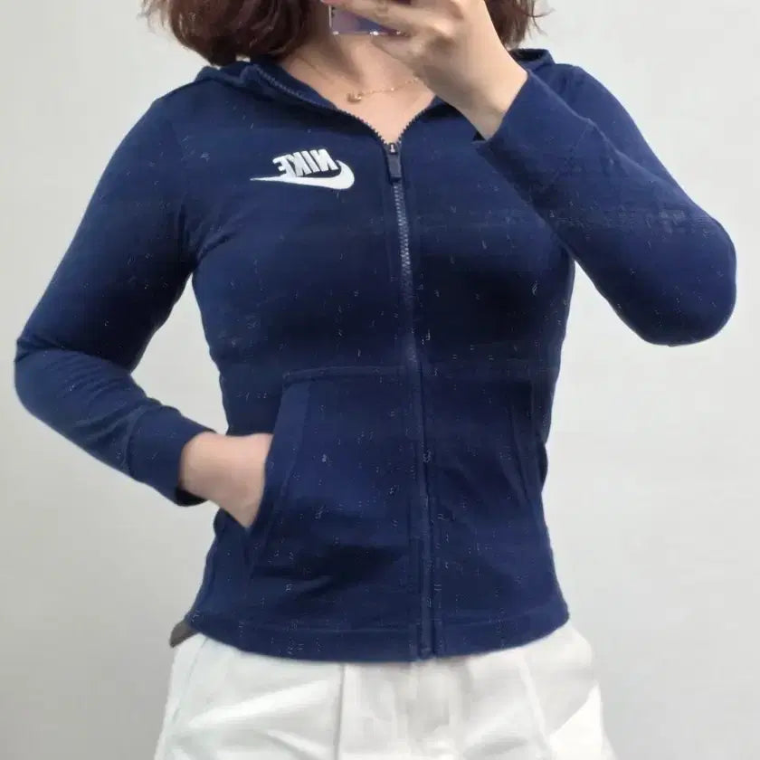 [BUNJANG] Nike Hooded Zip-Up Sweatshirt Navy XS / [프립]XS/딱붙핏 나이키 후드 집업 네이비