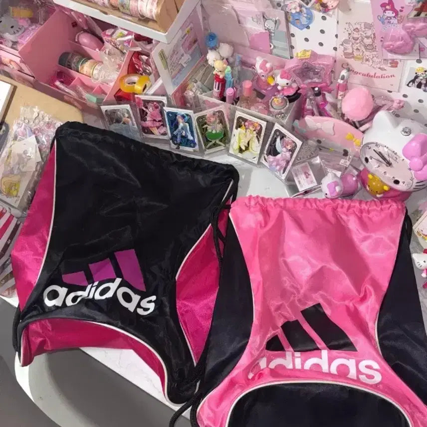 [BUNJANG] Adidas Vintage Sporty Punk Gyaru Blackpink Gymsack Bag Wallet / 아디다스 빈티지 스포티 펑크 갸루 블랙핑크 짐색 가방 지갑 고전
