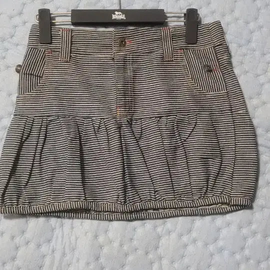 [BUNJANG] Denim Striped Mini Skirt Shorts (Size S) / 데님 줄무늬 S 스커트 반바지 개당 두개 8천