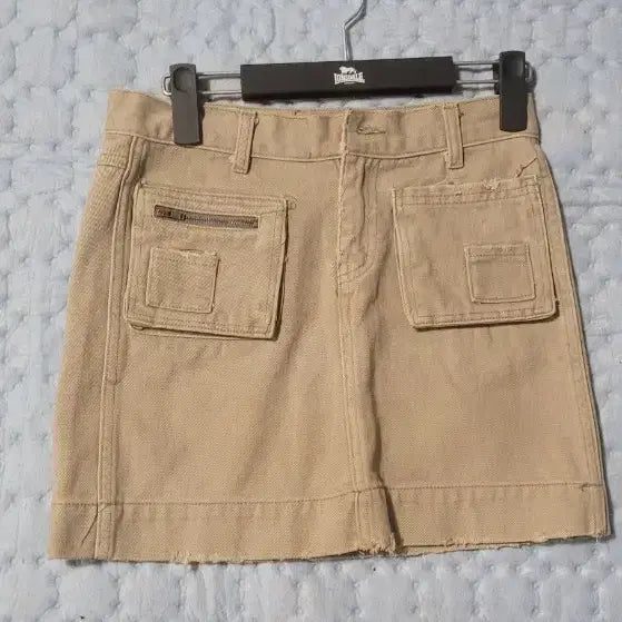 [BUNJANG] Gold Beige Cargo Mini Skirt (Size S) / 골드베이지 카고 스커트 S 외 여러개 개당