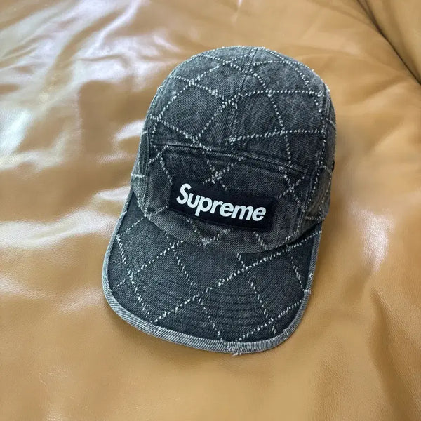 [BUNJANG] Supreme Punched Denim Camp Cap Black 23FW / 슈프림 캠프캡 모자 박스로고 펀치드 데님 블랙 23FW
