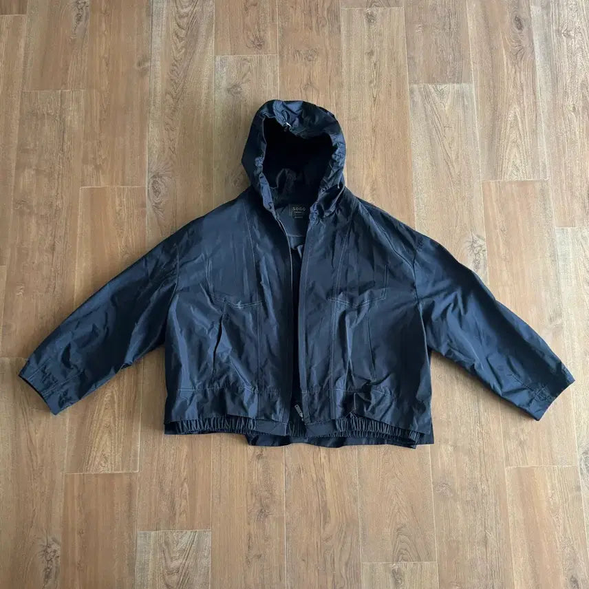 [BUNJANG] SOGO Windbreaker Jacket 55 Navy / 소고 바람막이 자켓 점퍼 55사이즈 네이비(원단 예뻐요)