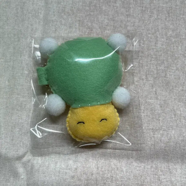 [BUNJANG] DanChoom Melon Bread Jara-ssi Keyring / 단춤 작가님 메론빵 자라씨 키링