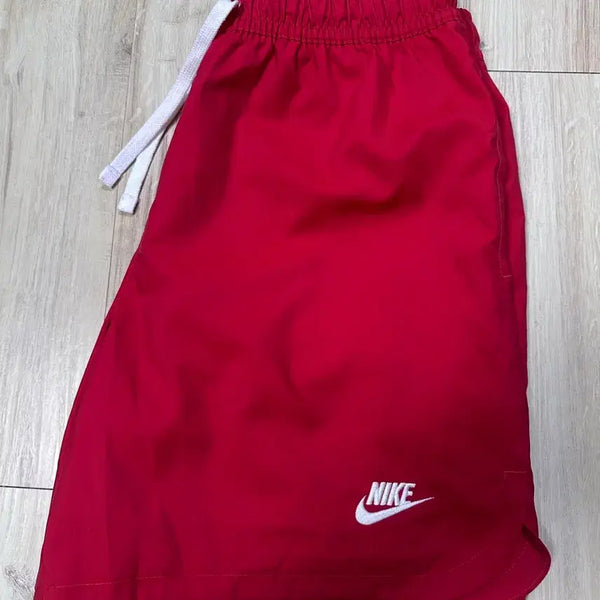 [BUNJANG] Nike NSW Woven Lined Flow Shorts University Red/S / 나이키 NSW 우븐 라인드 플로우 쇼츠 유니버시티 레드/S