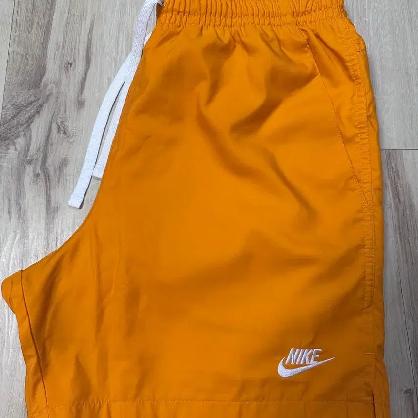 [BUNJANG] Nike Retro Woven Shorts Orange S / 나이키 레트로 우븐 쇼트 쇼츠 팬츠 오렌지/S