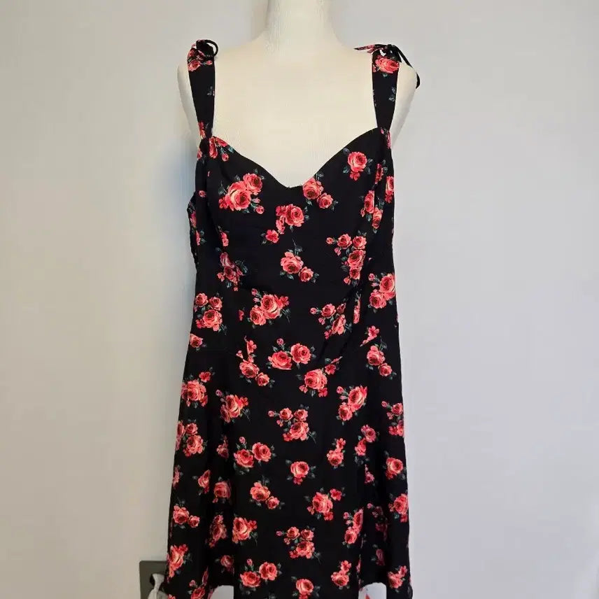 [BUNJANG] CIDER Black Rose Mini Dress XL / A(2XL)새상품 CIDER 섹시원피스