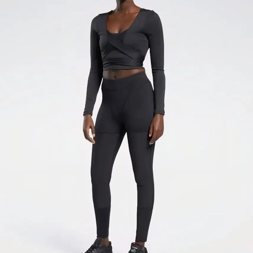 [BUNJANG] Reebok x Cardi B Long Sleeve Top - Women's Size L / 택 새상품) 리복 X 카디비 롱슬리브 사이즈L상의/티셔츠/여성용/길이