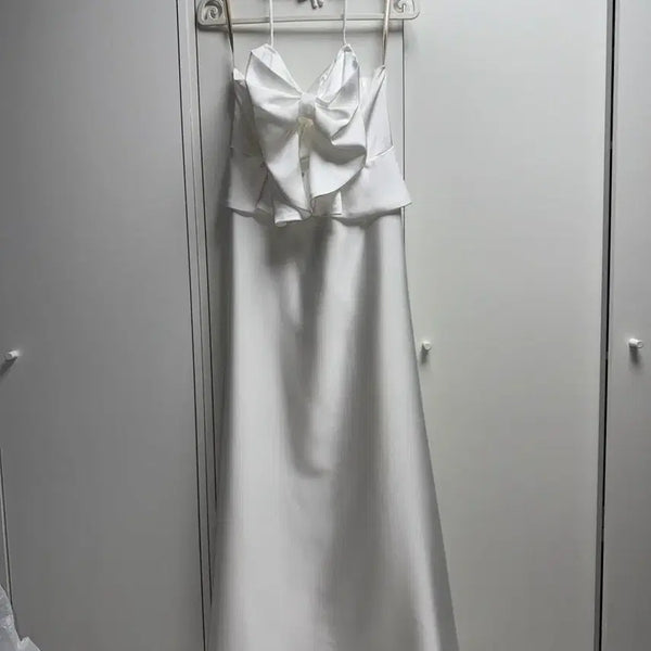 [BUNJANG] Bales White Satin Ribbon Dress / 베일즈 화이트 새틴 리본 드레스