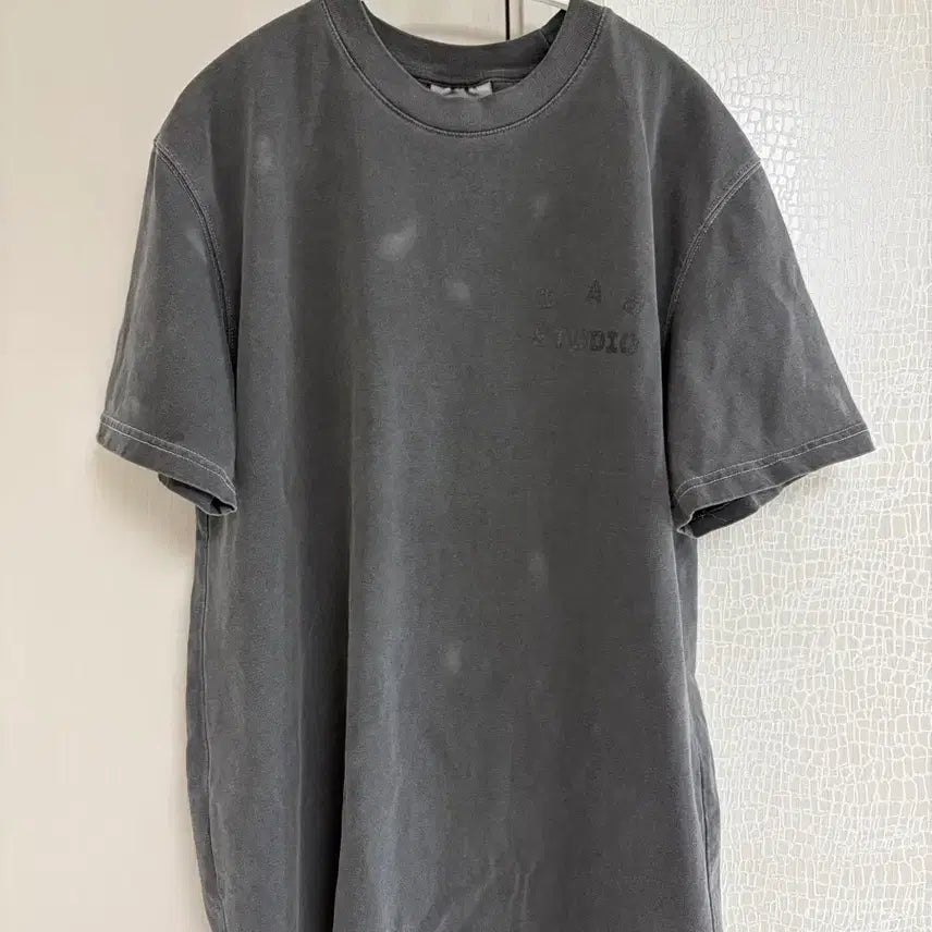 [BUNJANG] IAB Studio Short Sleeve T-shirt / [아이앱 스튜디오] 반팔티