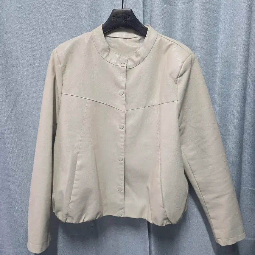 [BUNJANG] Women's Beige Faux Leather Jacket Size 66 / 연베이지  자켓66