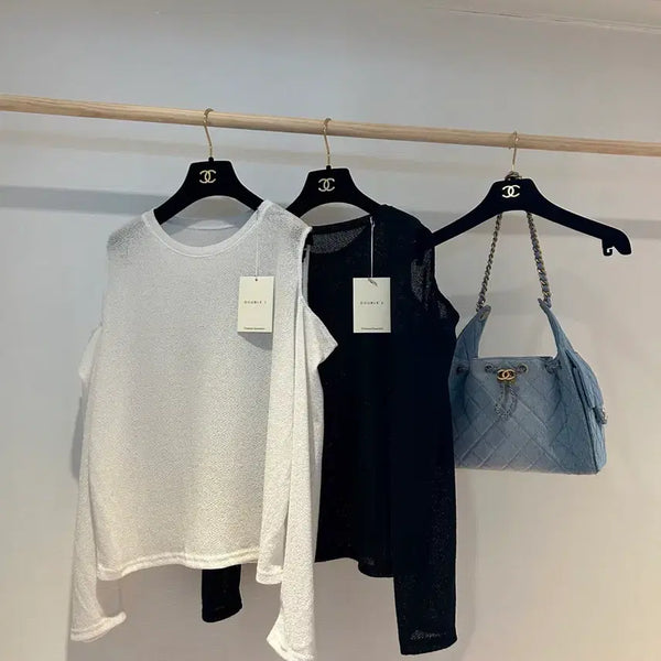 [BUNJANG] Shoulder Cut-Out Long Sleeve Knit (Black, White) / 원가5만[국내제작]살안타템 어깨트임 긴팔니트 블랙 화이트