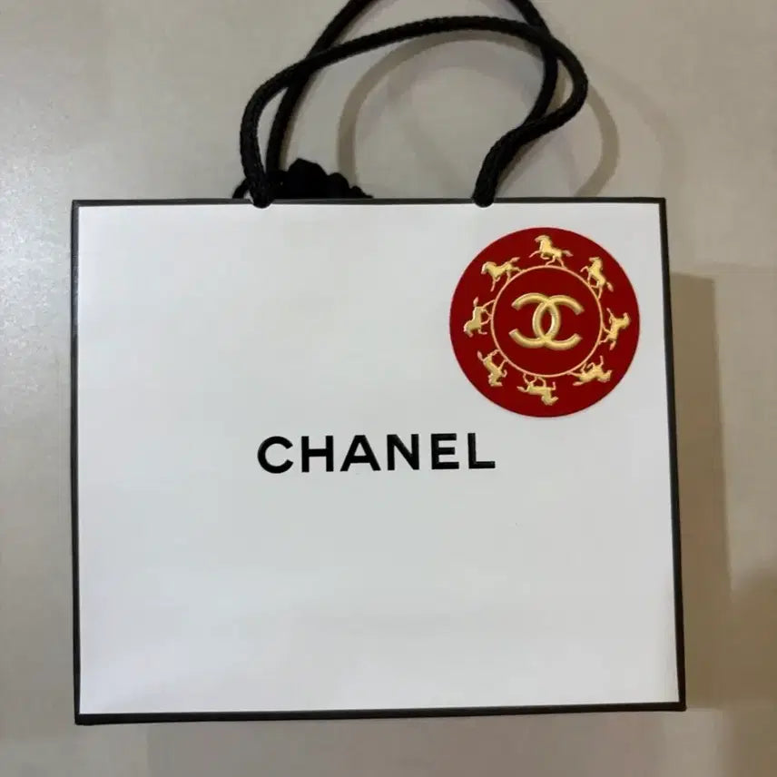 [BUNJANG] Chanel N°1 de Chanel Red Camellia Lip & Cheek Balm Vibrant Coral / 샤넬 드 샤넬 레드 까멜리아 립 앤 치크 밤