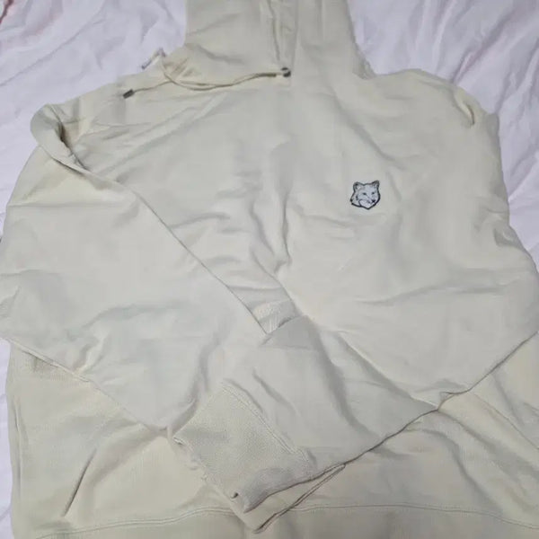 [BUNJANG] Maison Kitsuné Fox Patch Hoodie Sweatshirt / 메종 키츠네 후드 맨투맨