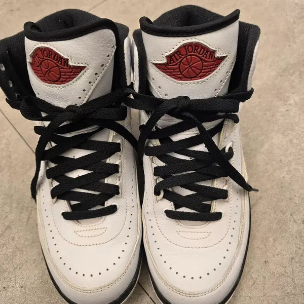 [BUNJANG] Air Jordan 2 Retro White Black Sneakers / 에어조던 2 레트로 화이트 블랙