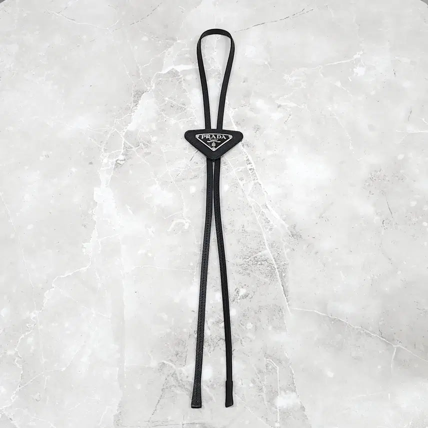 [BUNJANG] Prada Saffiano Leather Bolo Tie Black 2IC027 / 프라다 사피아노 레더 볼로 타이 블랙 2IC027