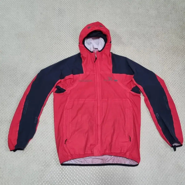 [BUNJANG] Montura Lightweight Windbreaker Jacket (M) / (M) 몬츄라 경량 바람막이 자켓
