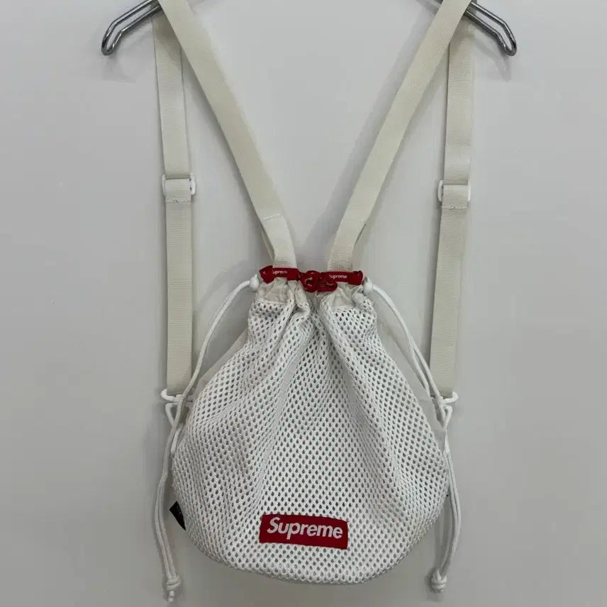 [BUNJANG] Supreme Mesh Small Backpack White 23SS / 슈프림 메쉬 스몰 백팩 화이트 23SS