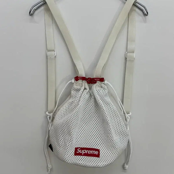 [BUNJANG] Supreme Mesh Small Backpack White 23SS / 슈프림 메쉬 스몰 백팩 화이트 23SS