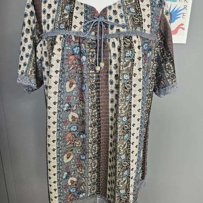 [BUNJANG] Vintage Pattern Blouse / 빈티지 패턴 블라우스