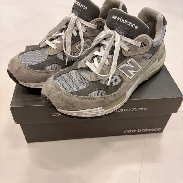 [BUNJANG] New Balance M992GR Grey (Size 270) / [270]뉴발란스 M992GR 구형 그레이