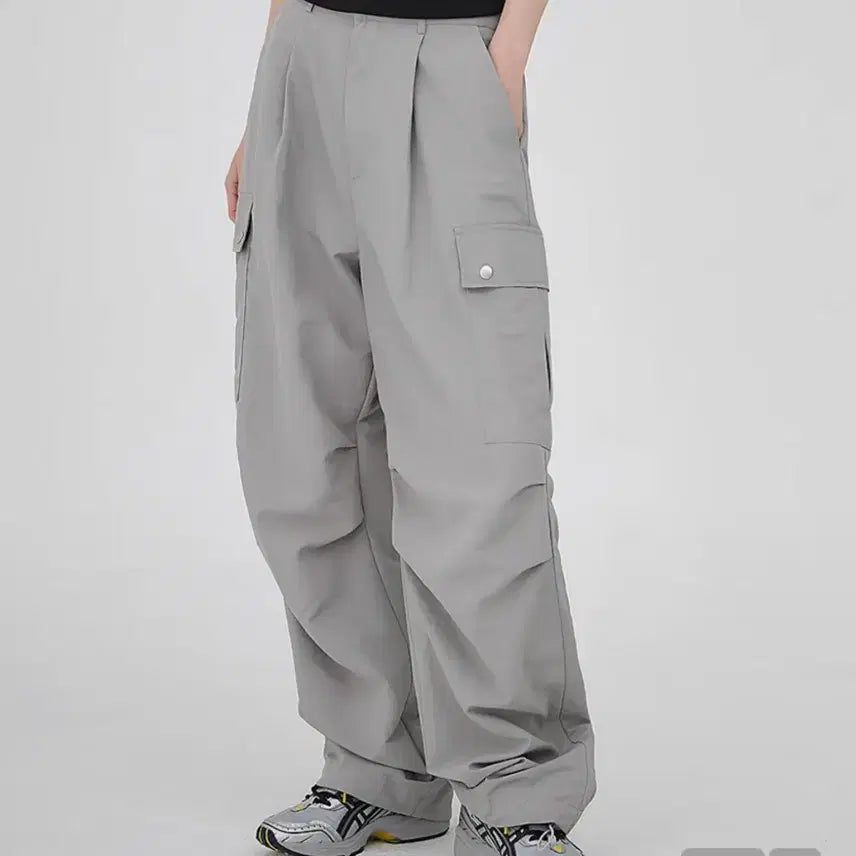 [BUNJANG] Accover Nylon Cargo Wide Hidden Banding Pants Light Grey / 어커버 나일론 카고 와이드 히든 밴딩팬츠 라이트그레이