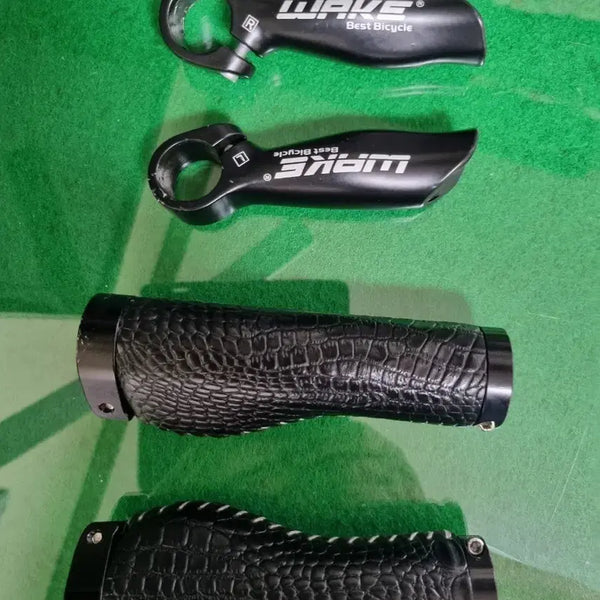 [BUNJANG] WAKE Handcrafted Crocodile Pattern Leather Handlebar End Grips Set / 수제 자전거 핸들바 엔드 그립 세트