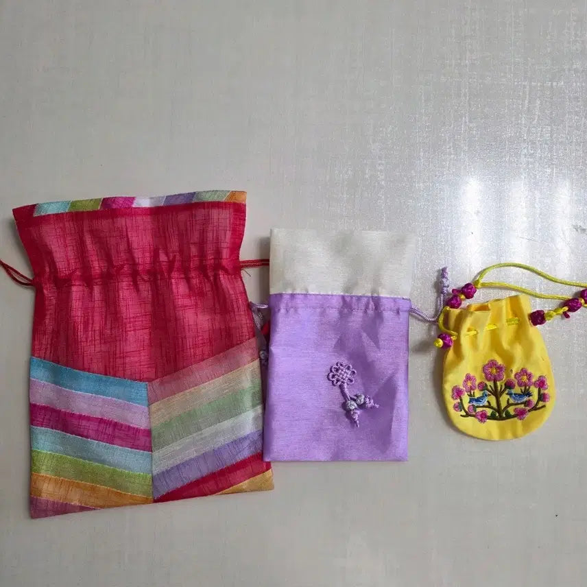 [BUNJANG] Korean Traditional Silk Lucky Pouch Bag / 한복 복주머니