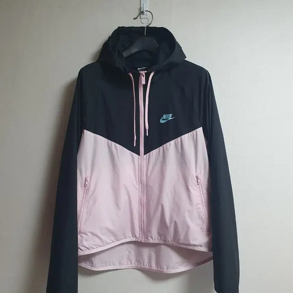 [BUNJANG] Nike NSW Windrunner Hooded Jacket / 나이키 NSW 윈드러너 후드 바람막이 자켓 M