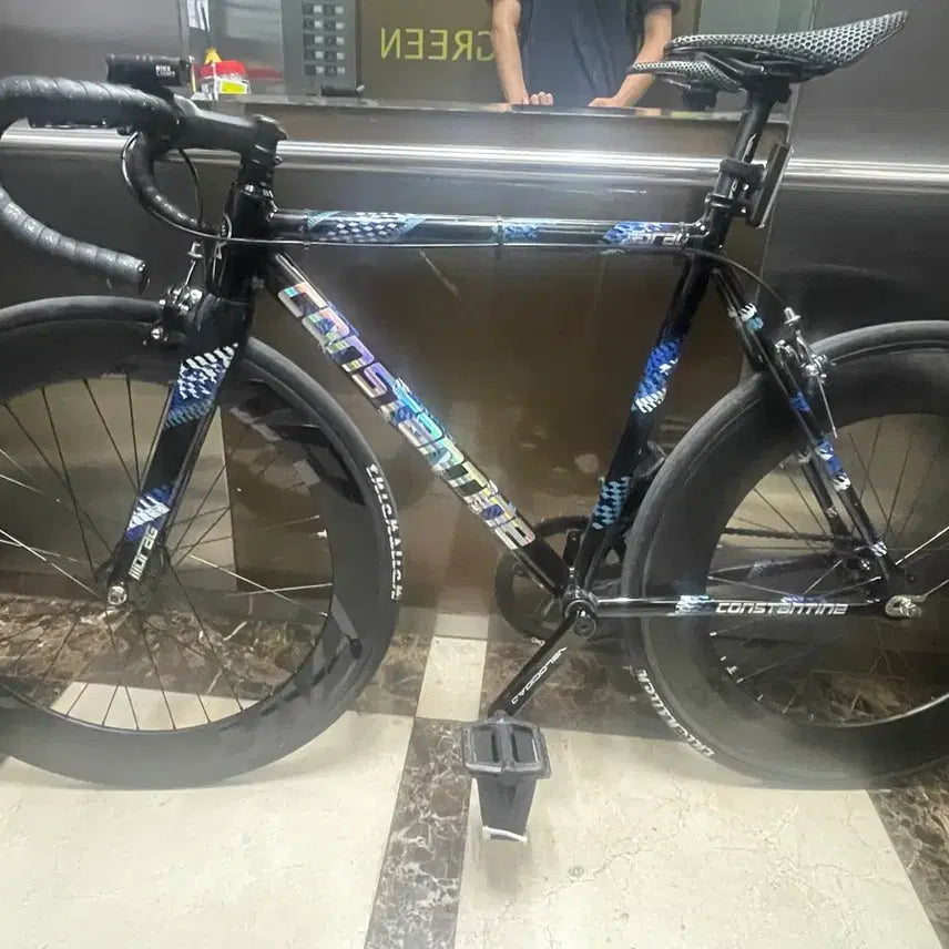[BUNJANG] Unknown Constantine Bicycle (Size M) / 콘스탄틴 25년식 (대차 안봅니다) 구매시 추가용품있어요
