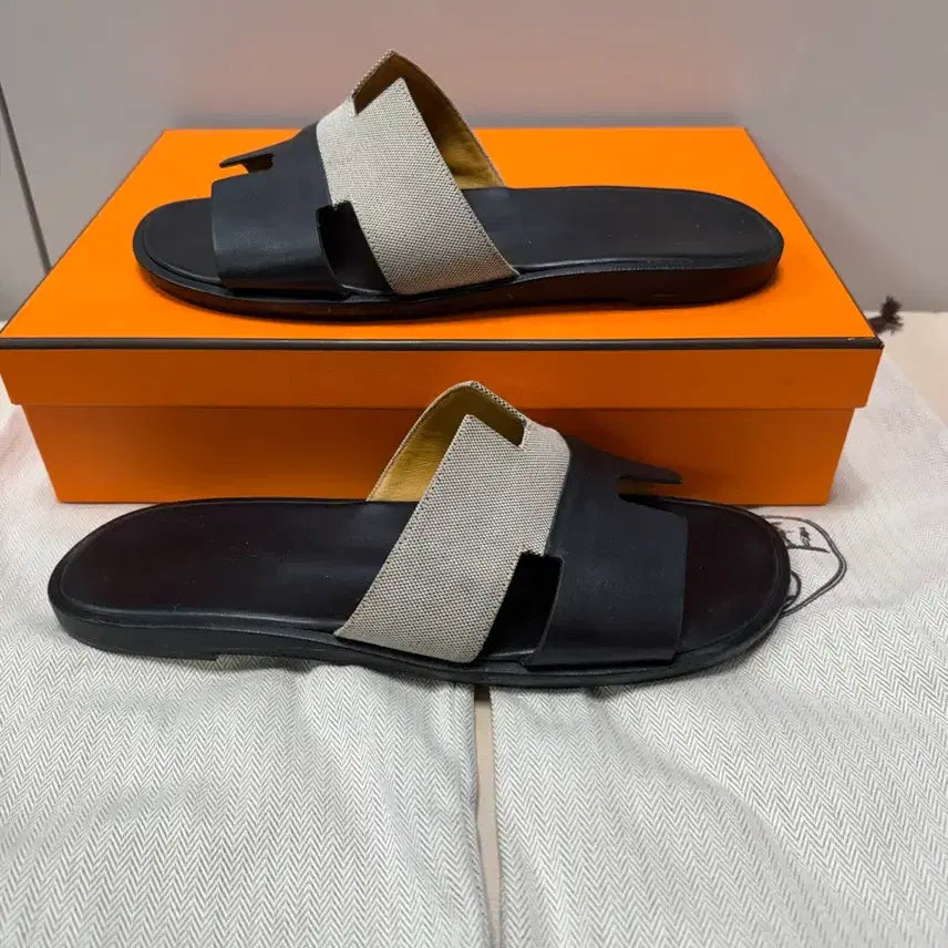 [BUNJANG] Hermes Izmir Slippers / 42/270)에르메스 이즈미르 슬리퍼