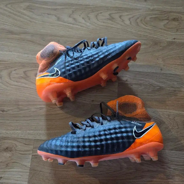 [BUNJANG] Nike Magista Obra Soccer Cleats Black 250 / 나이키 마지스타 오브라오렌지 단종 블랙 축구화250