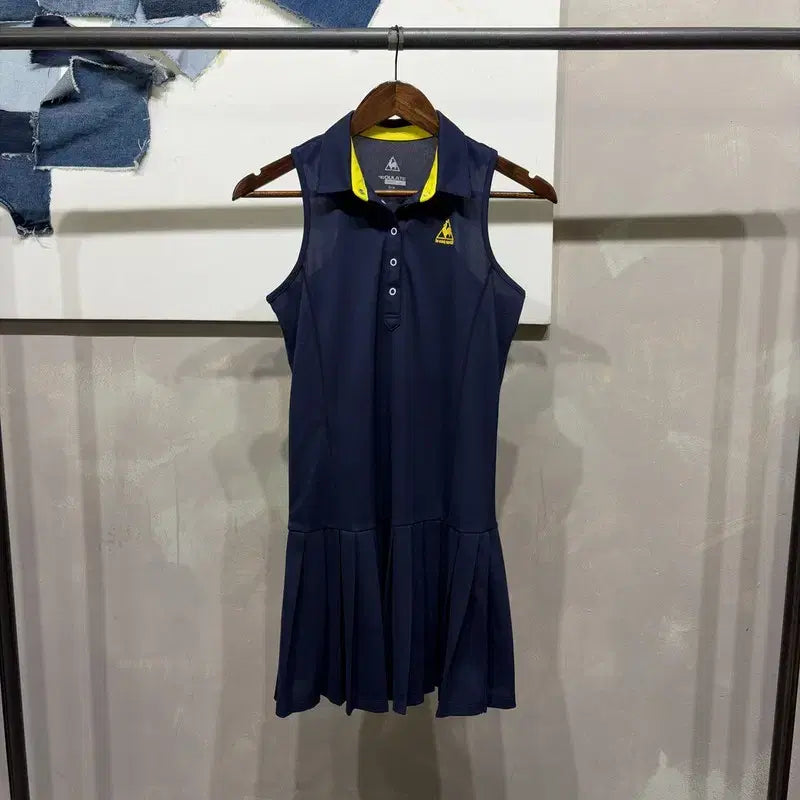 [BUNJANG] Le Coq Sportif Women's Sleeveless Tennis Dress / (85) 르꼬끄 여성 스포츠 기능성 테니스 민소매 카라 원피스