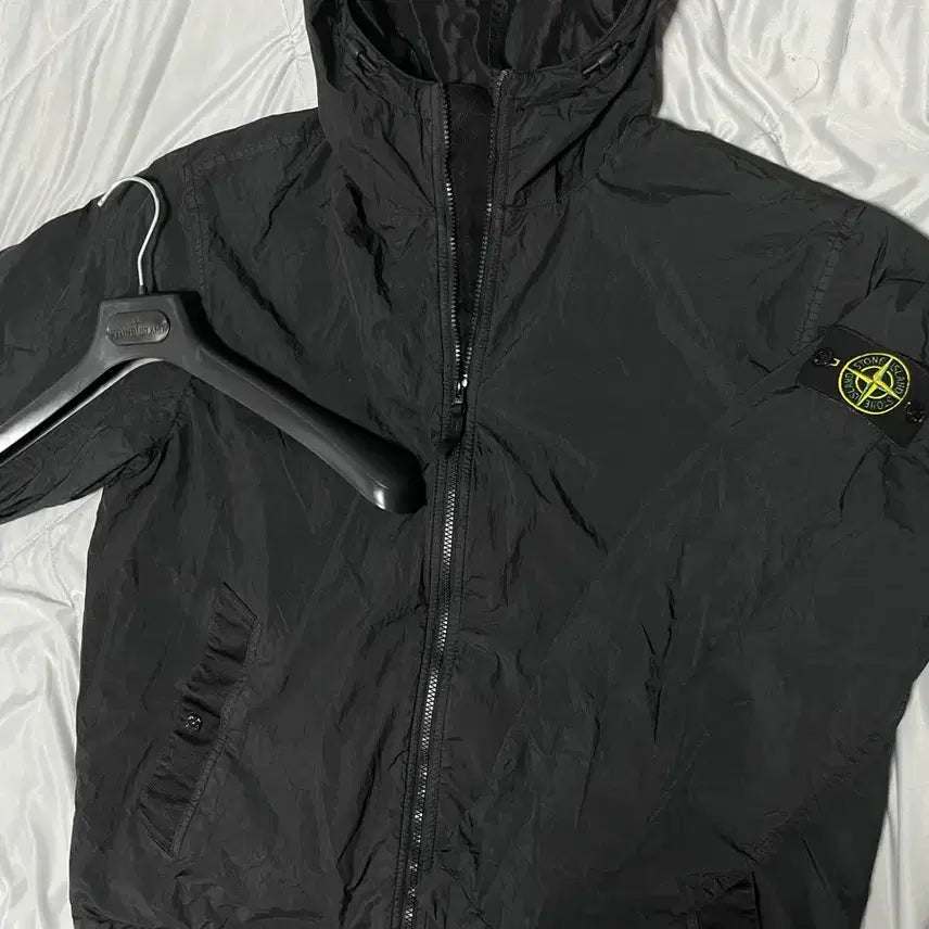 [BUNJANG] Stone Island 26ss Crinkle Labs Garment Dyed Windbreaker Jacket XXL / [xxl] 26ss 스톤아일랜드 크링클랩스 가먼트다잉 바람막이 자켓