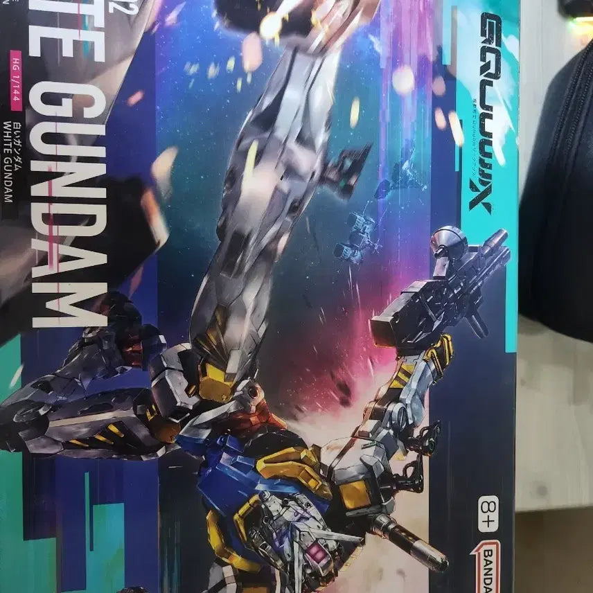 [BUNJANG] HG White Gundam & HG Mikailis Gundam Model Kit / HG 하얀 건담과 HG 미카앨리스 건담 팝니다