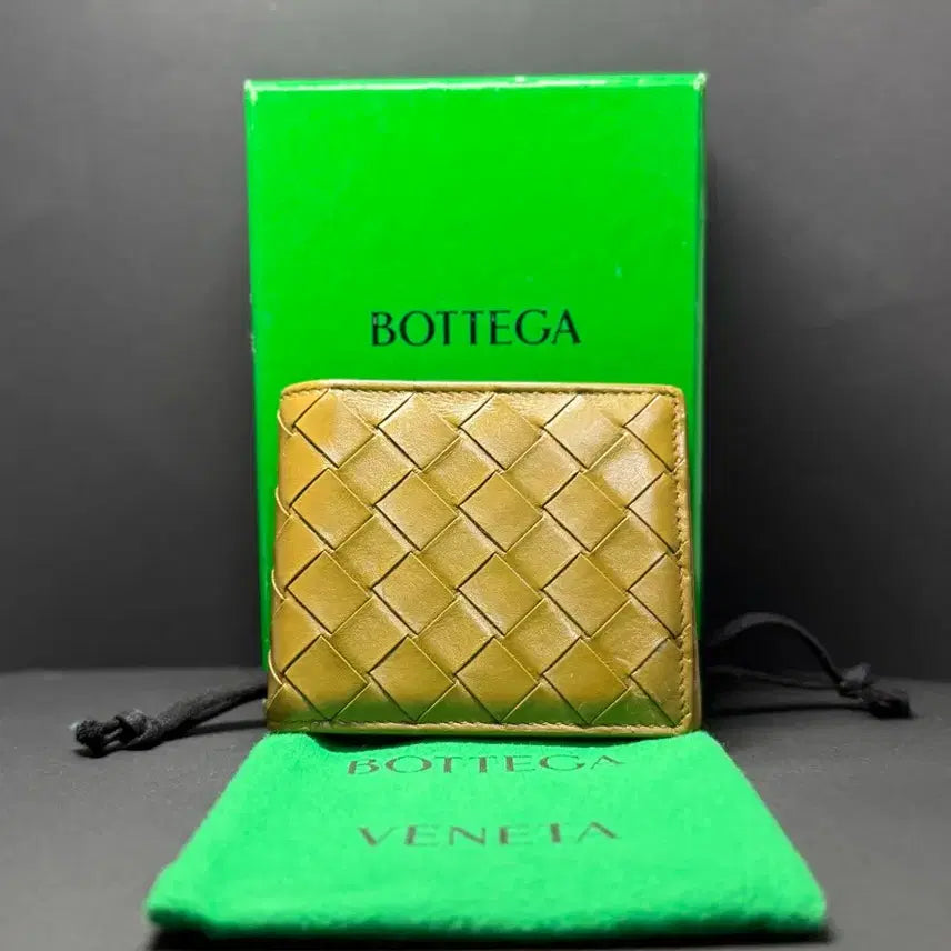 [BUNJANG] Bottega Veneta Intrecciato Leather Bifold Wallet / 보테가베네타 반지갑
