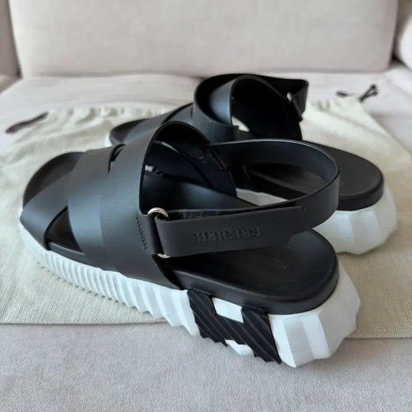 [BUNJANG] Hermes Electric Sandals Black & White Size 41 / 에르메스 일렉트릭 샌들
