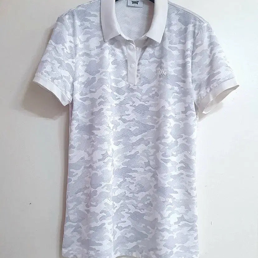 [BUNJANG] PXG Women's White Camo Functional T-shirt / PXG 정품 여성용 기능성 화이트 카모 티셔츠 판매해요